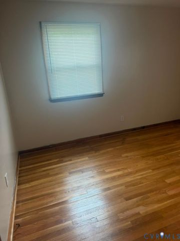 2337 Maclin Cir, Hopewell, VA 23860