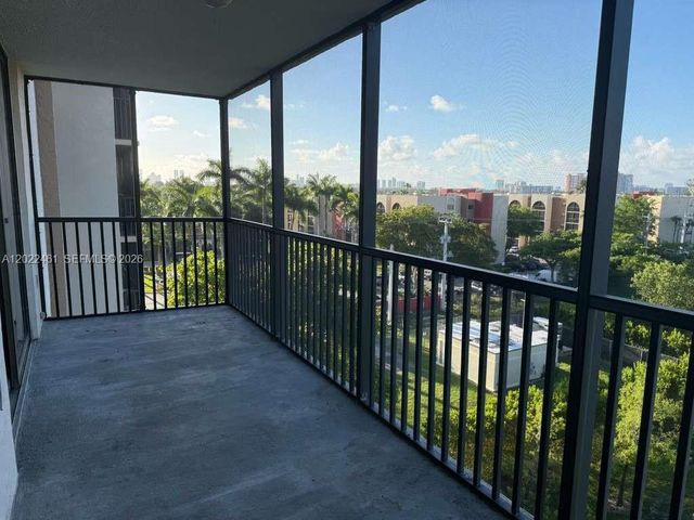 900 NE 195th Street 618, Miami, FL 33179