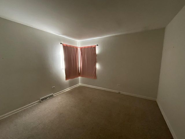 780 N Glenwood DRIVE, Silver Lake, WI 53170