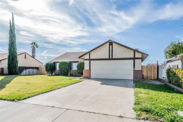 1385 W Wedgewood, Rialto, CA 92376