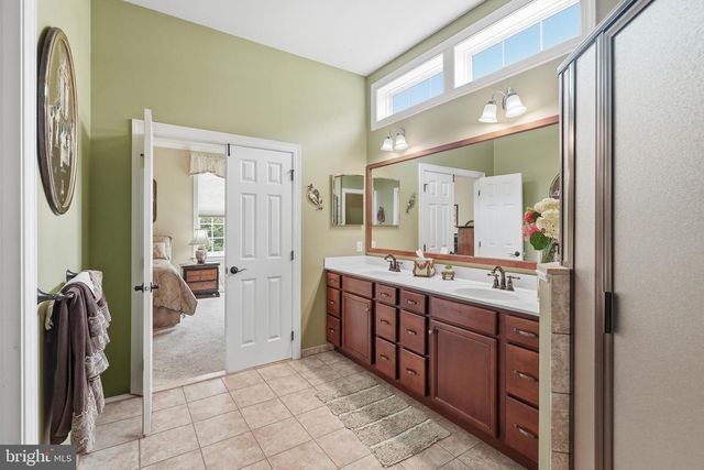 4826 SPENCER DR, Schwenksville, PA 19473
