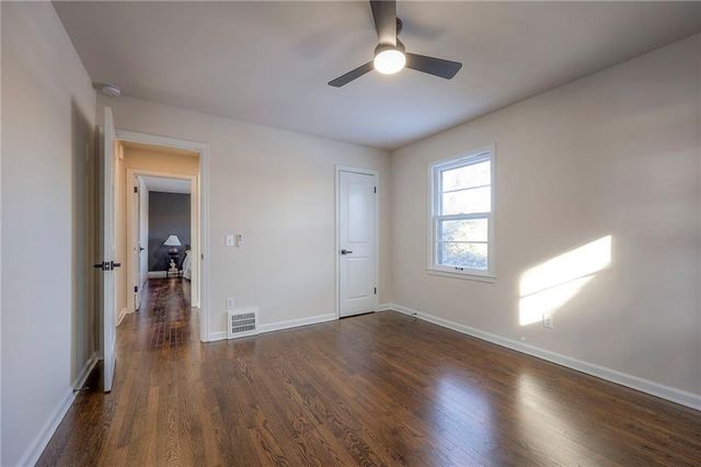 5529 Granada Lane, Mission, KS 66205