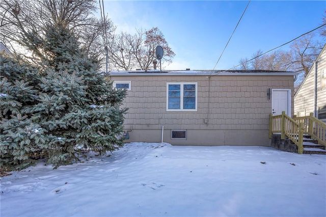 5529 Granada Lane, Mission, KS 66205