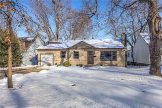 5529 Granada Lane, Mission, KS 66205