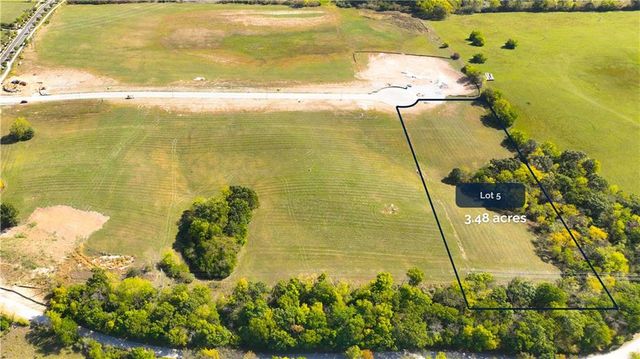 10774 N Ewing Avenue, Kansas City, MO 64156