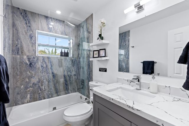 5530 NE 18th Avenue, Fort Lauderdale, FL 33334