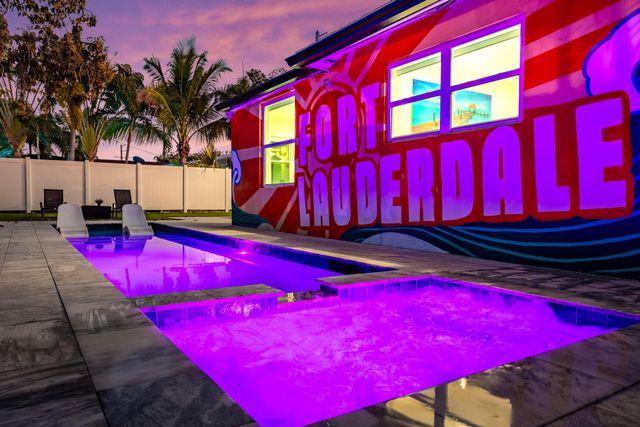 5530 NE 18th Avenue, Fort Lauderdale, FL 33334