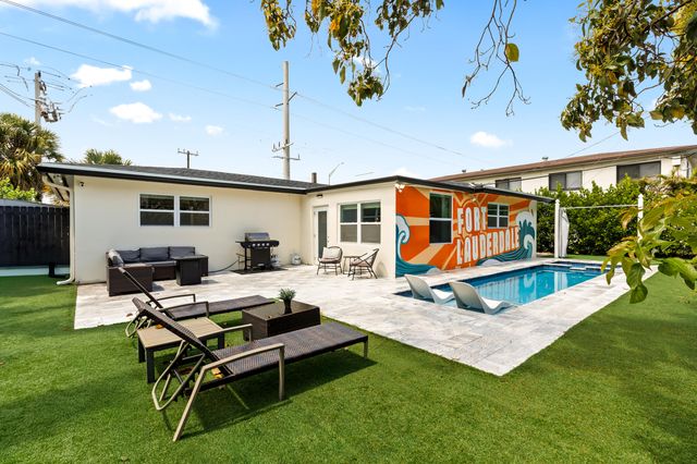 5530 NE 18th Avenue, Fort Lauderdale, FL 33334