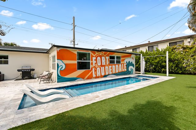 5530 NE 18th Avenue, Fort Lauderdale, FL 33334