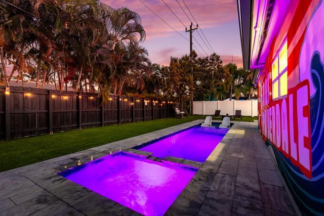 5530 NE 18th Avenue, Fort Lauderdale, FL 33334