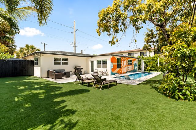 5530 NE 18th Avenue, Fort Lauderdale, FL 33334
