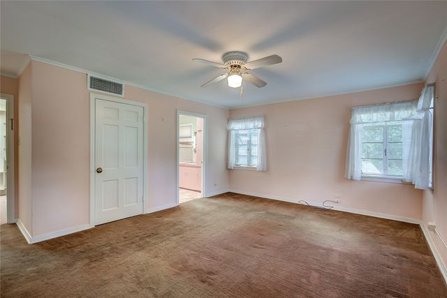 7 Oak Village Drive, Greenville, TX 75402