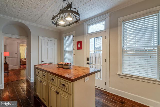 320 E NEW ST, Lancaster, PA 17602