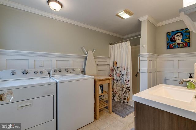 320 E NEW ST, Lancaster, PA 17602
