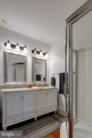 320 E NEW ST, Lancaster, PA 17602