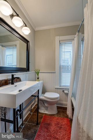 320 E NEW ST, Lancaster, PA 17602