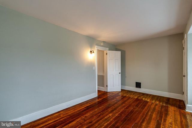 320 E NEW ST, Lancaster, PA 17602