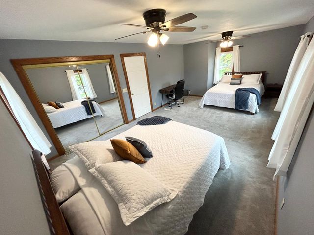 401 Highway 7, Excelsior, MN 55331