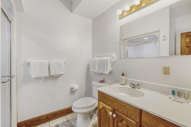 401 Highway 7, Excelsior, MN 55331