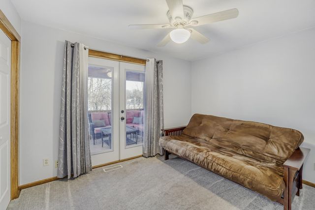 401 Highway 7, Excelsior, MN 55331