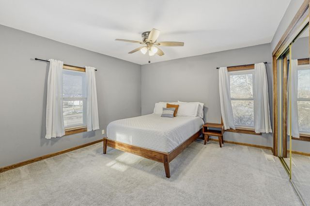 401 Highway 7, Excelsior, MN 55331