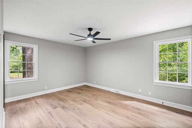 7 E Creekview Drive SW, Rome, GA 30165