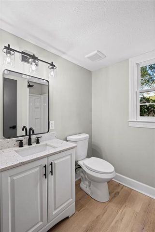7 E Creekview Drive SW, Rome, GA 30165