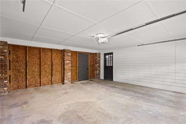 7 E Creekview Drive SW, Rome, GA 30165