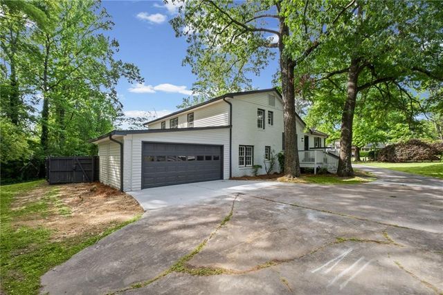 7 E Creekview Drive SW, Rome, GA 30165