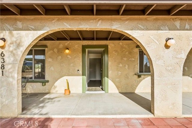 6381 Airway Avenue, Yucca Valley, CA 92284