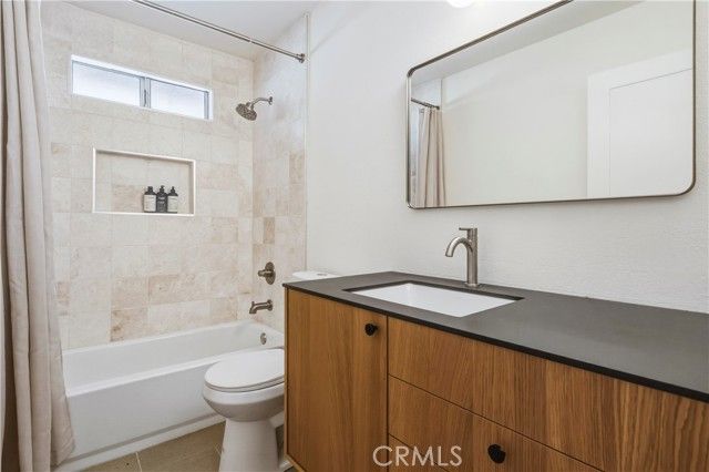 6381 Airway Avenue, Yucca Valley, CA 92284