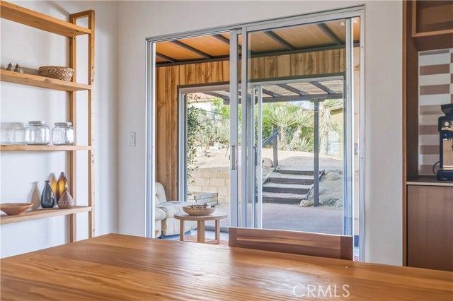 6381 Airway Avenue, Yucca Valley, CA 92284