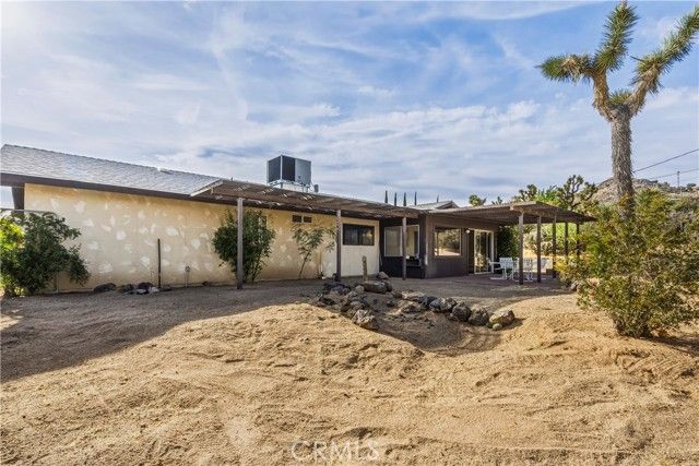6381 Airway Avenue, Yucca Valley, CA 92284