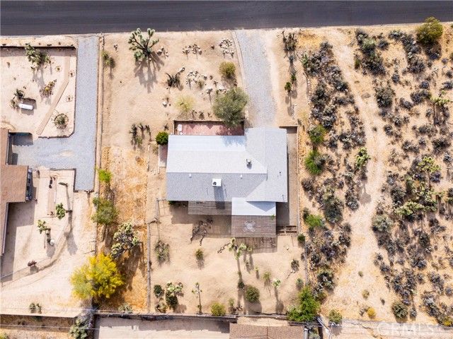 6381 Airway Avenue, Yucca Valley, CA 92284