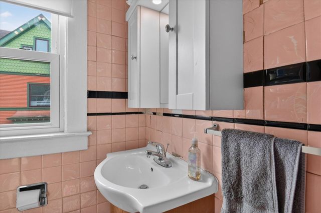 1203 S State Street, Ann Arbor, MI 48104