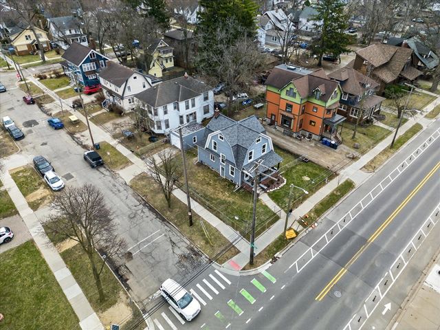 1203 S State Street, Ann Arbor, MI 48104