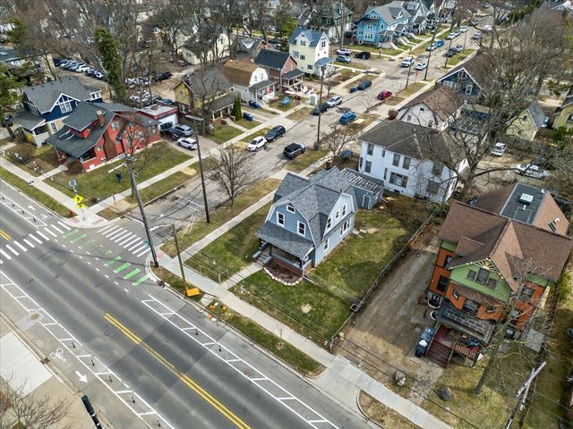 1203 S State Street, Ann Arbor, MI 48104