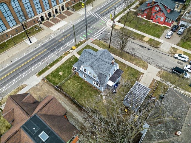 1203 S State Street, Ann Arbor, MI 48104