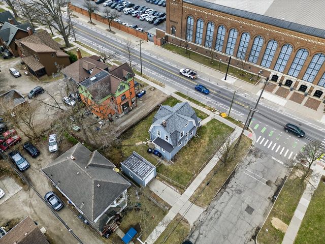 1203 S State Street, Ann Arbor, MI 48104