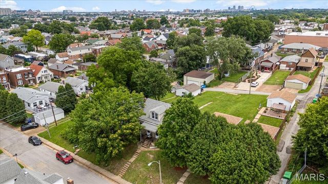 2622 Pearl Avenue, St Louis, MO 63139