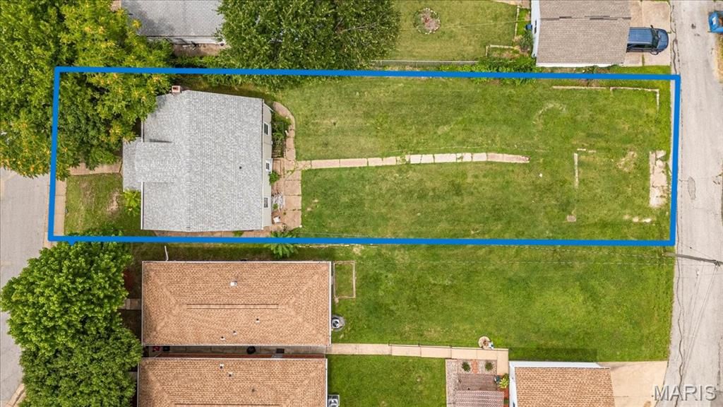 2622 Pearl Avenue, St Louis, MO 63139