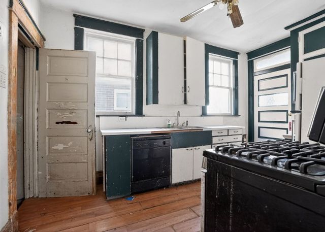 1156 Pemberton St, Brighton Heights, PA 15212