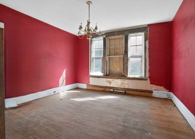 1156 Pemberton St, Brighton Heights, PA 15212