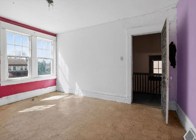 1156 Pemberton St, Brighton Heights, PA 15212