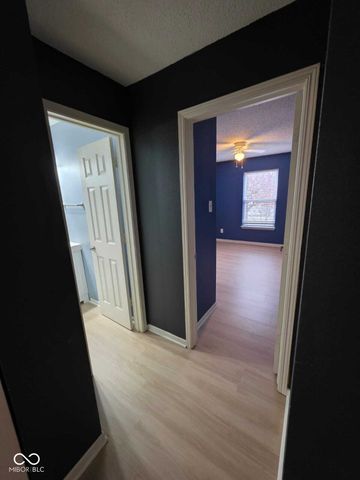 14283 Refreshing Garden Lane, Fishers, IN 46038