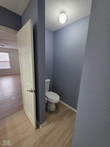 14283 Refreshing Garden Lane, Fishers, IN 46038