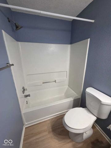 14283 Refreshing Garden Lane, Fishers, IN 46038