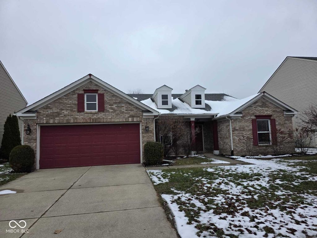 14283 Refreshing Garden Lane, Fishers, IN 46038
