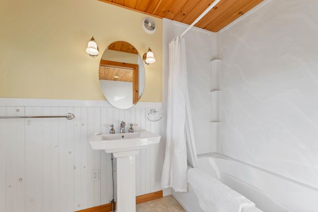 200 Shaker Boulevard, Enfield, NH 03748