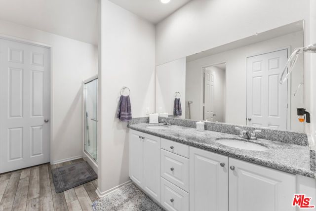 5101 W Avenue J5, Lancaster, CA 93536